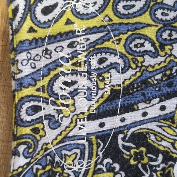 SOMA Live Lounge Wear Luxuriously Soft Paisley Print Twist Front Top Tunic Shirt - Picture 5 of 13